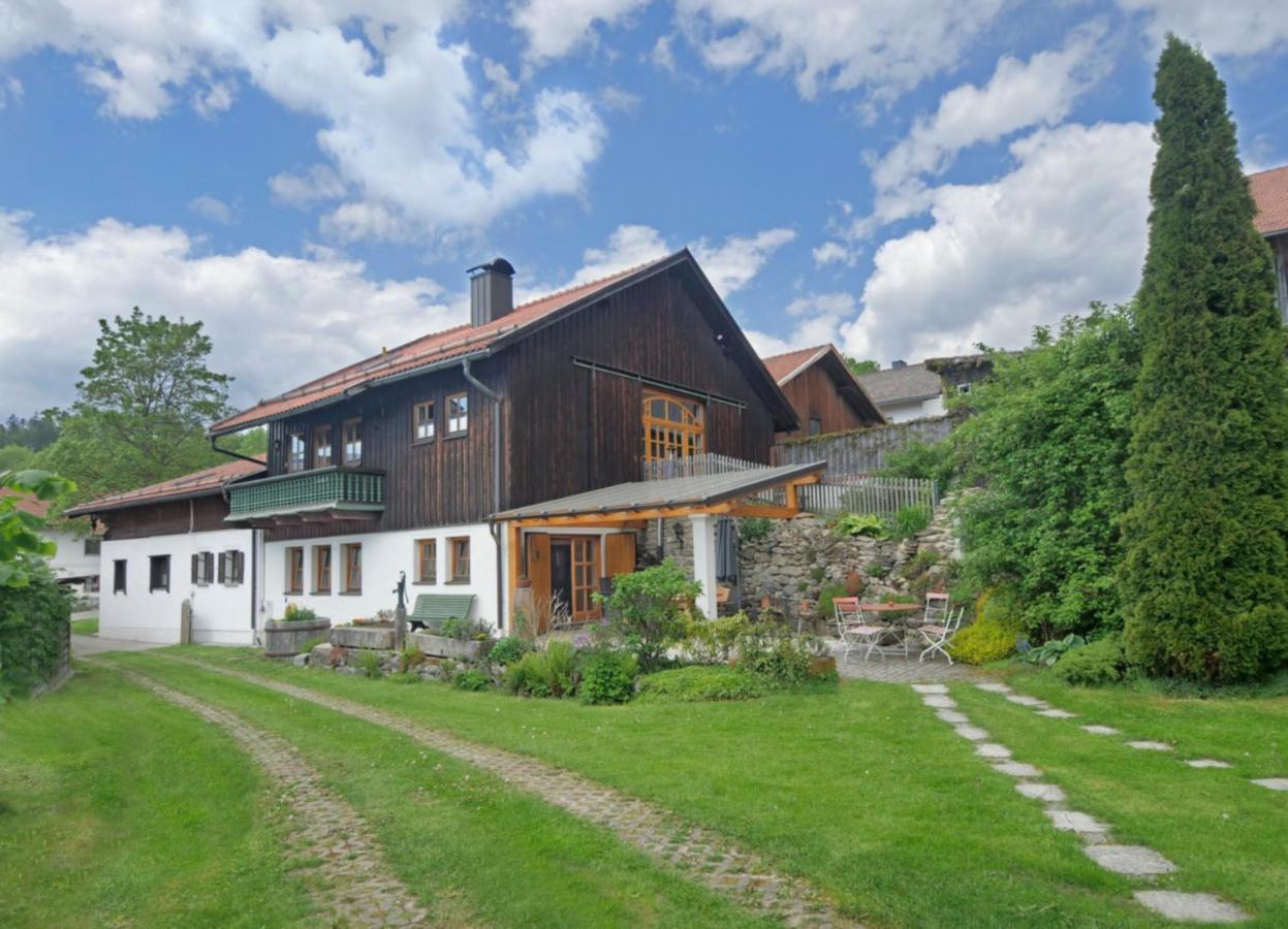 400Qm Bayerische Villa 2500Qm Uneinsehbarer Garten In Beliebter Urlaubsregion Фрайунґ Екстер'єр фото